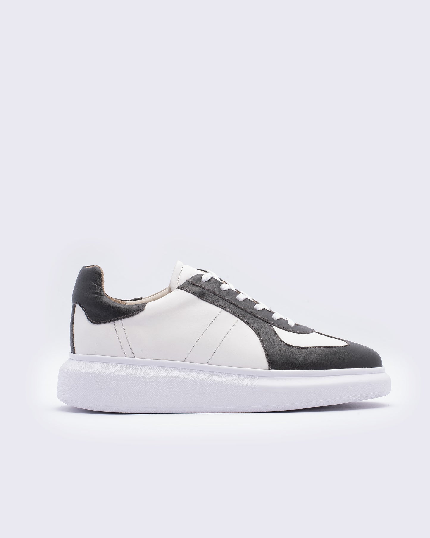 Zeno Kaki